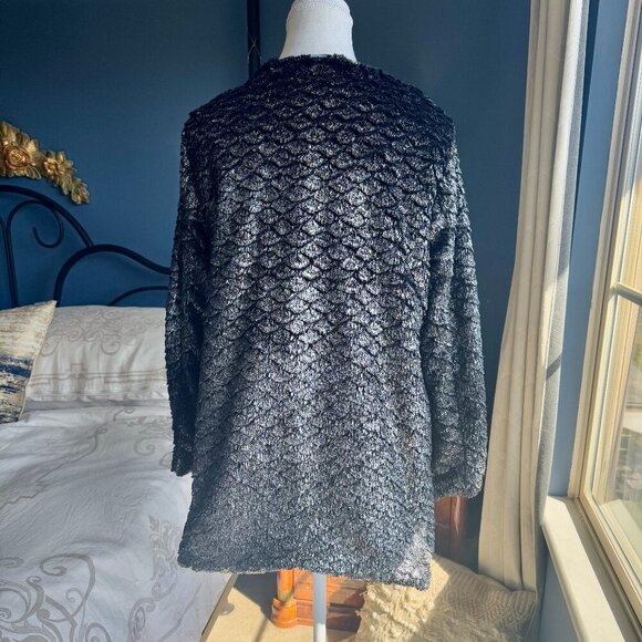 Stunning Minkpink Silver and Black Shimmery Mermaid Scales Fuzzy Jacket - Picture 9 of 12
